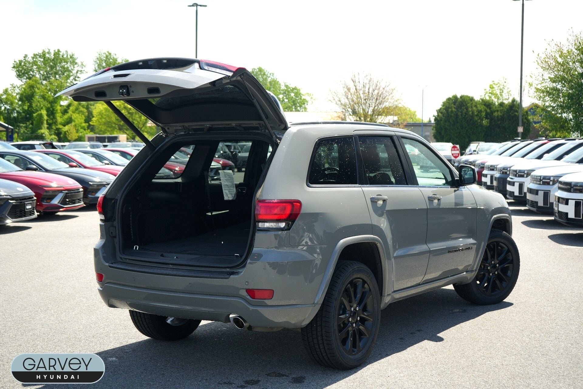 2020 Jeep Grand Cherokee Altitude
