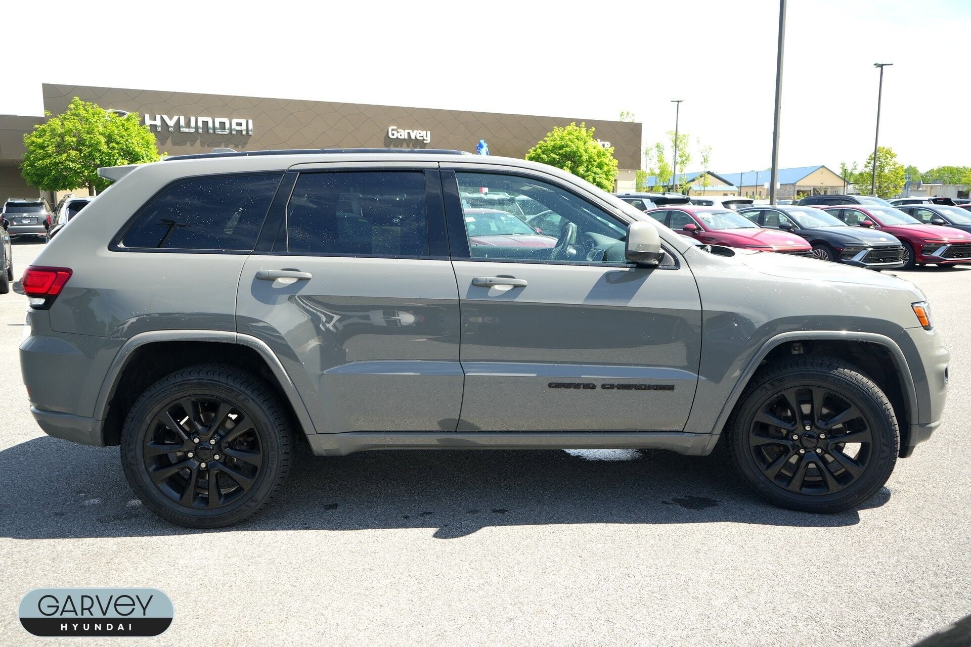 2020 Jeep Grand Cherokee Altitude