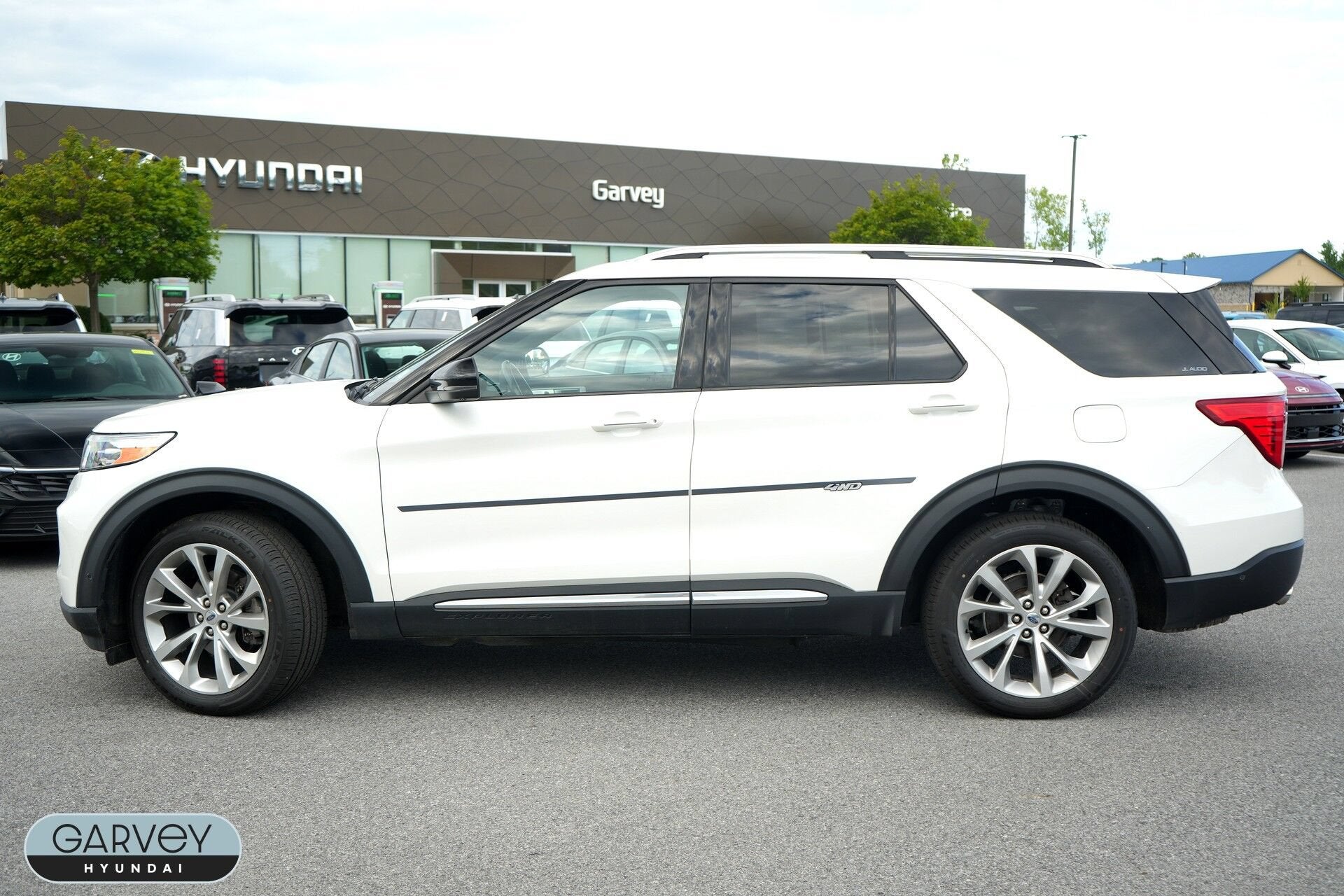 2021 Ford Explorer Platinum