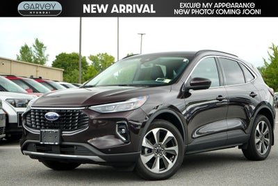 2023 Ford Escape Platinum