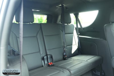 2025 Chevrolet Suburban LT