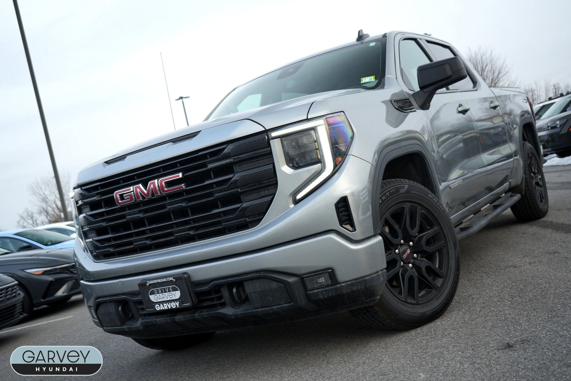 2024 GMC Sierra 1500 Elevation