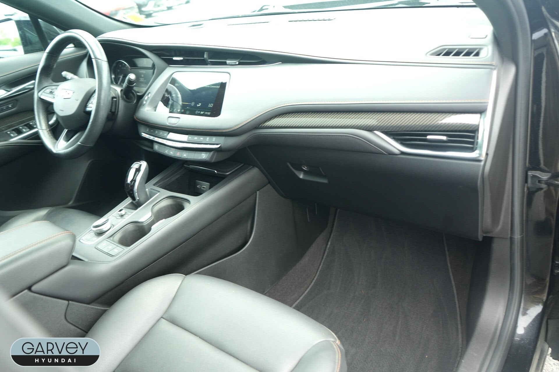 2022 Cadillac XT4 AWD Sport