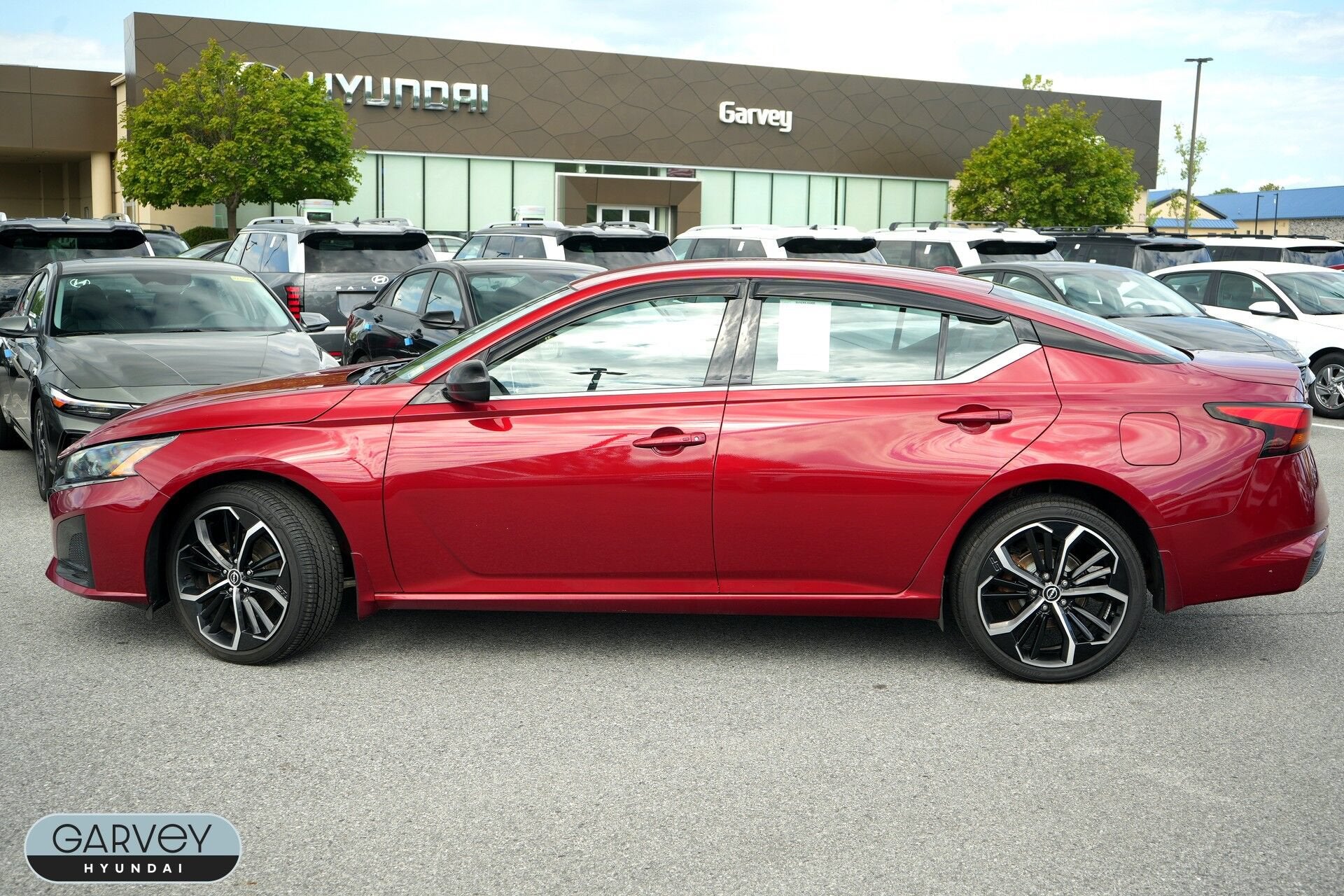 2024 Nissan Altima 2.5 SR