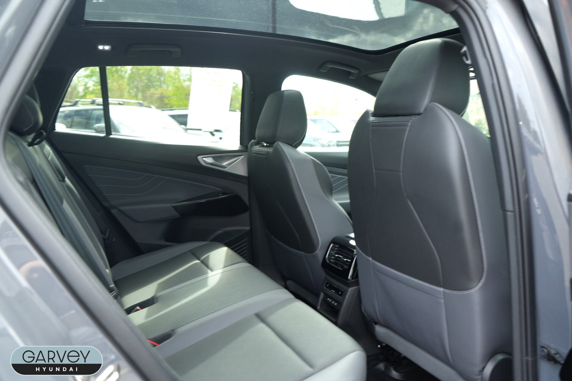2023 Volkswagen ID.4 Pro S Plus