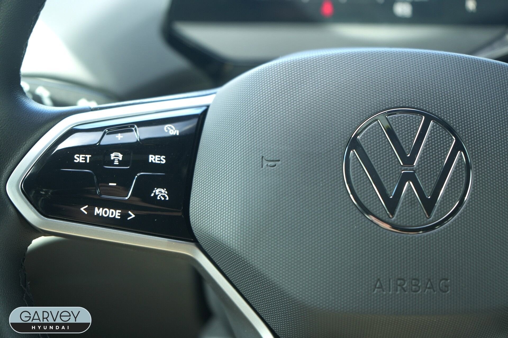 2023 Volkswagen ID.4 Pro S Plus