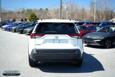 2022 Toyota RAV4 XLE Premium