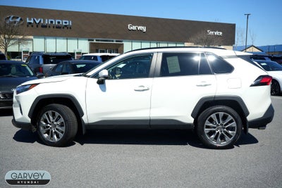 2022 Toyota RAV4 XLE Premium