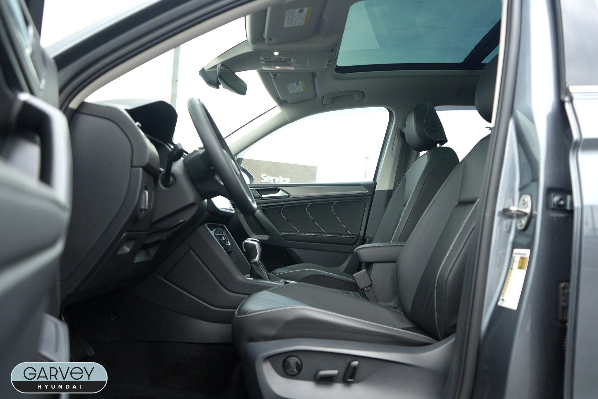 2024 Volkswagen Tiguan Base