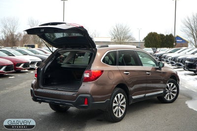 2019 Subaru Outback Touring