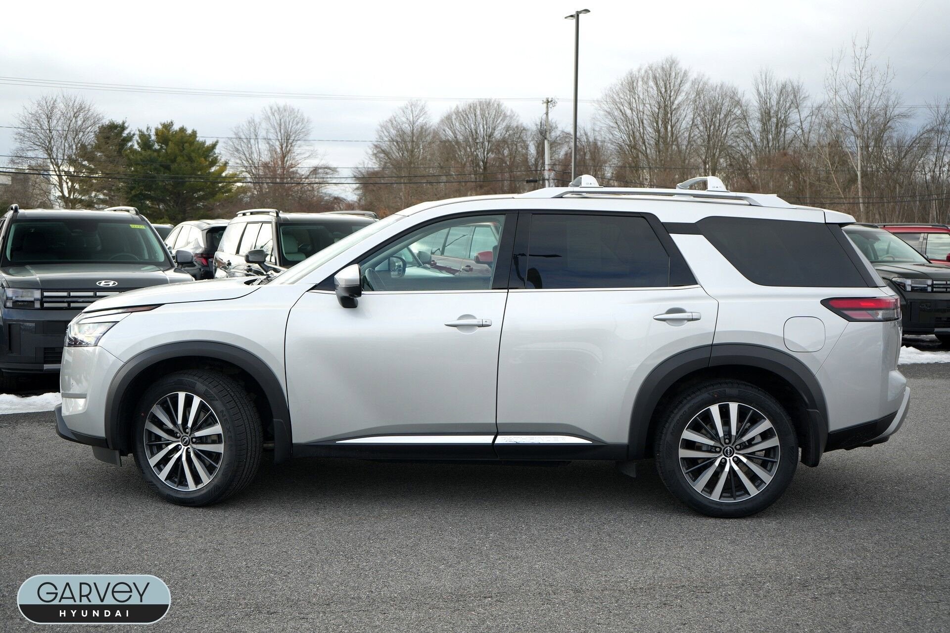 2022 Nissan Pathfinder Platinum