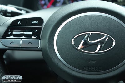 2022 Hyundai Elantra SE