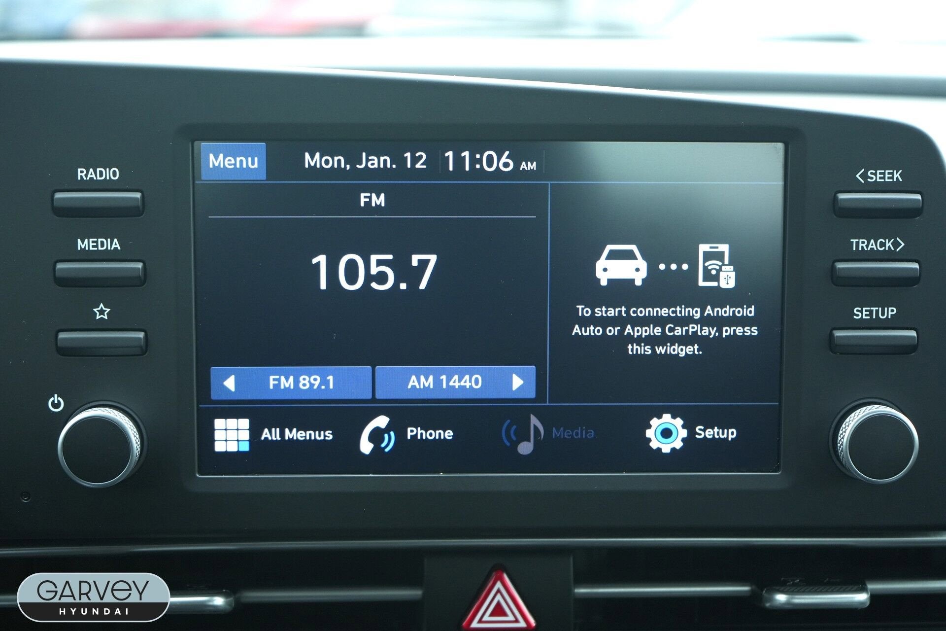 2022 Hyundai Elantra SE