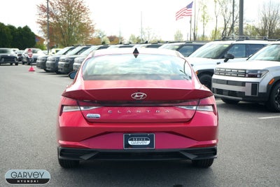 2023 Hyundai Elantra SEL
