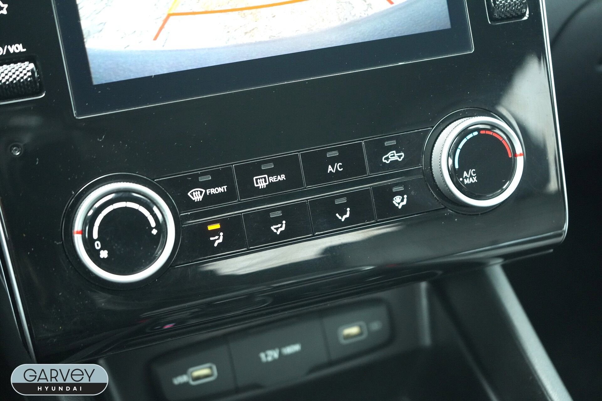 2024 Hyundai Santa Cruz SE