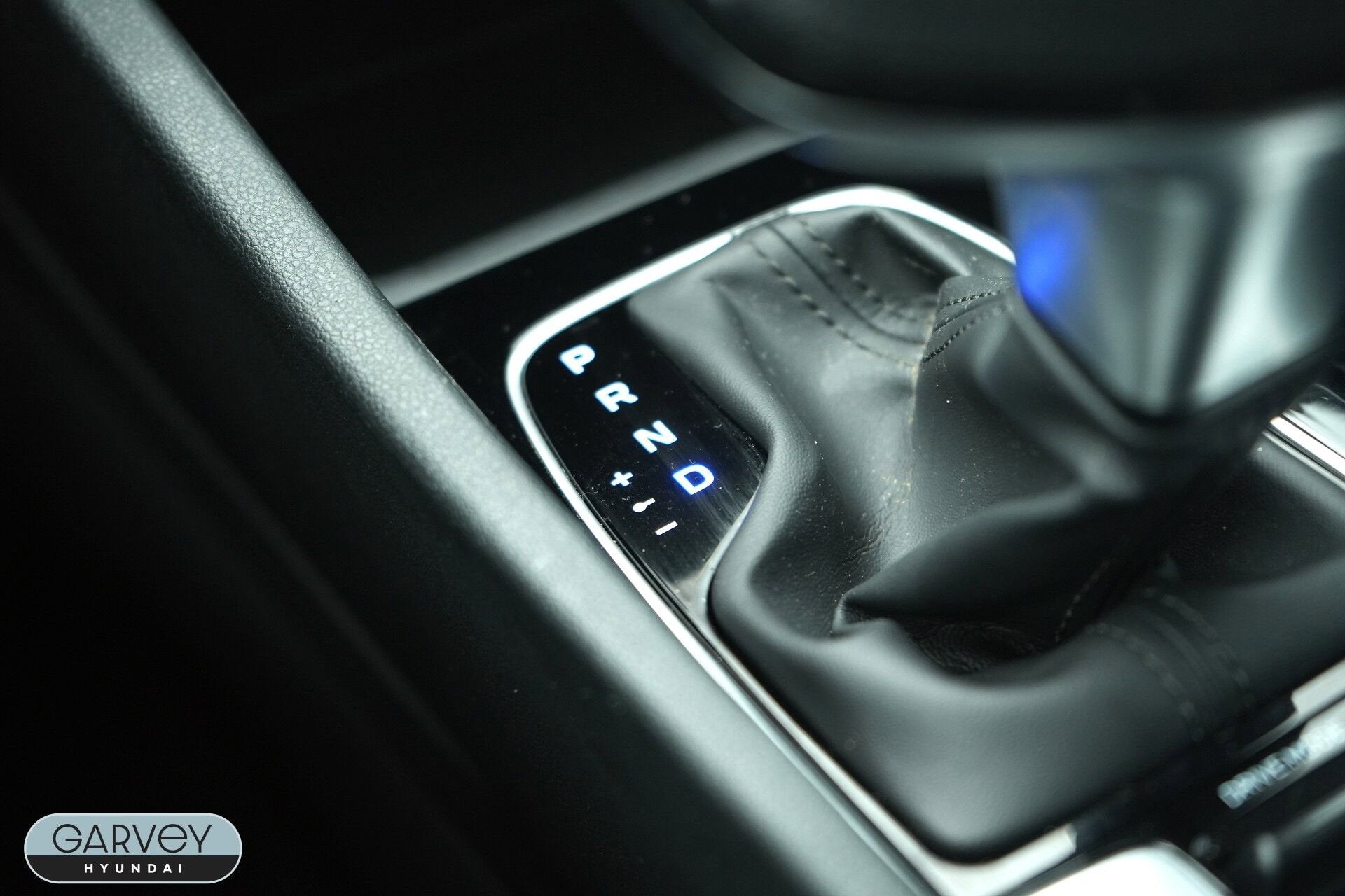 2024 Hyundai Santa Cruz SE