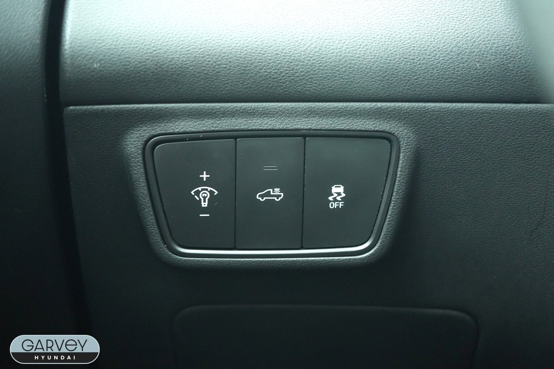 2024 Hyundai Santa Cruz SE