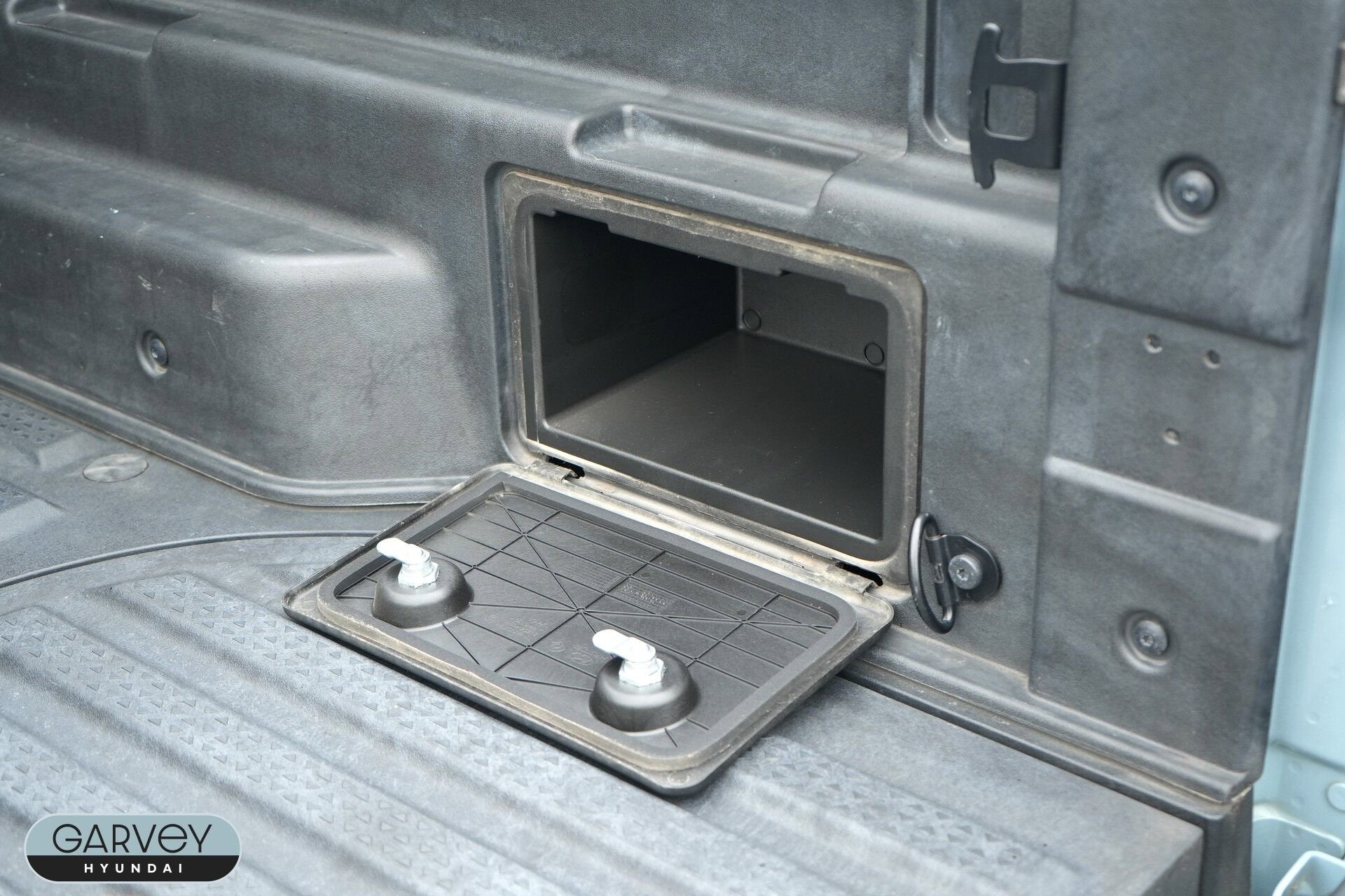 2024 Hyundai Santa Cruz SE