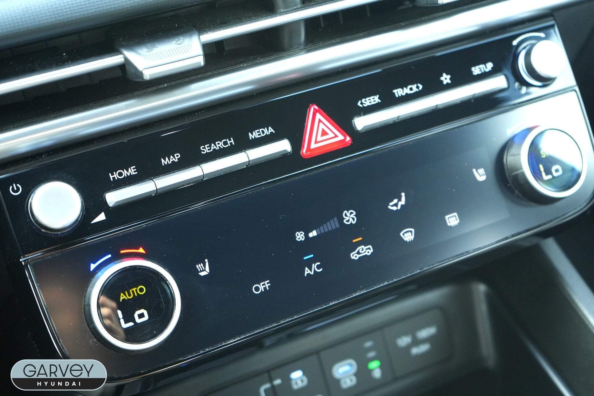 2025 Hyundai Santa Cruz SEL Activity