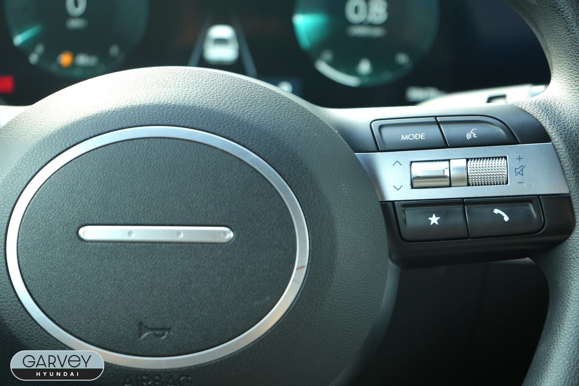 2025 Hyundai Santa Cruz SEL Activity