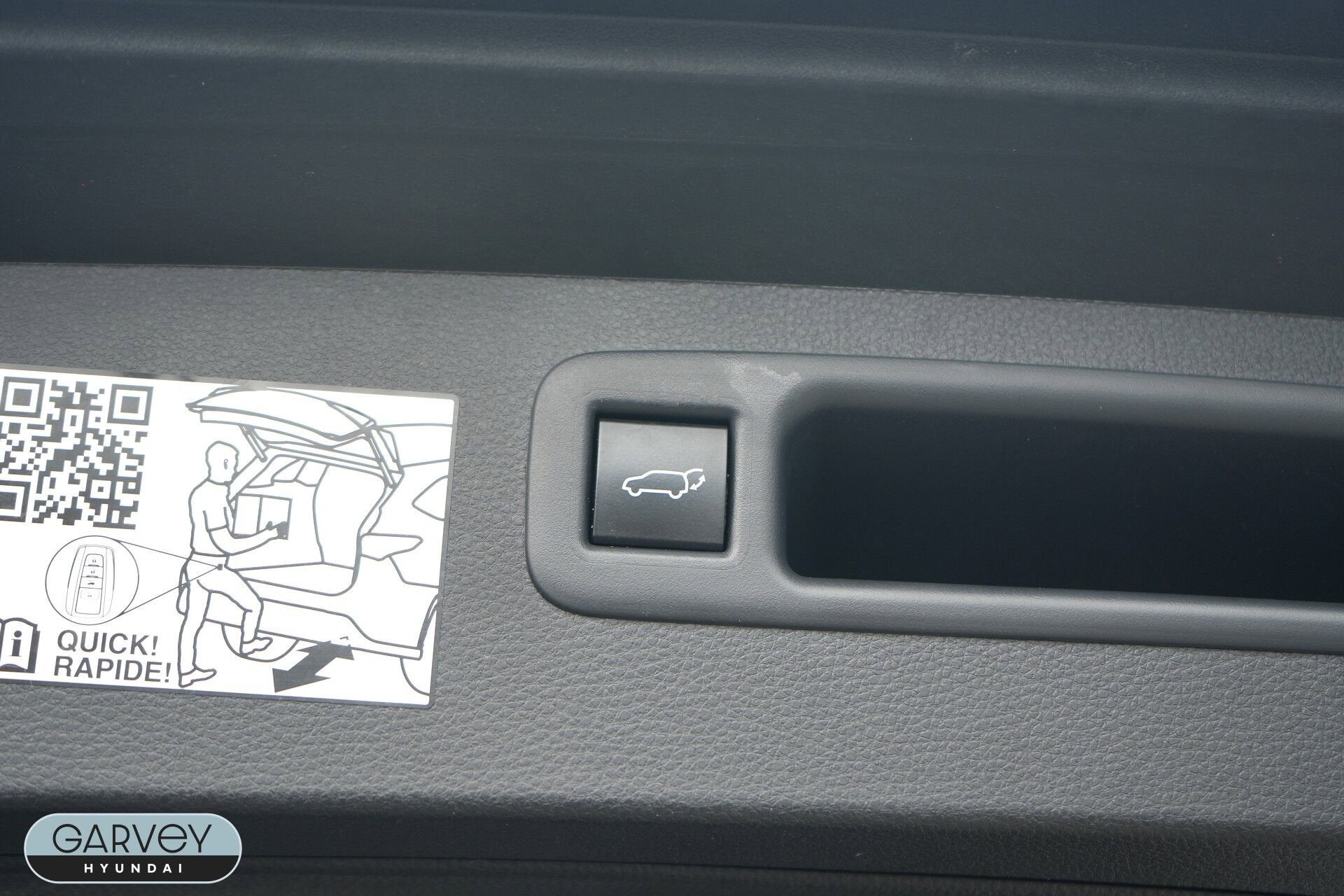 2023 Toyota Highlander Base