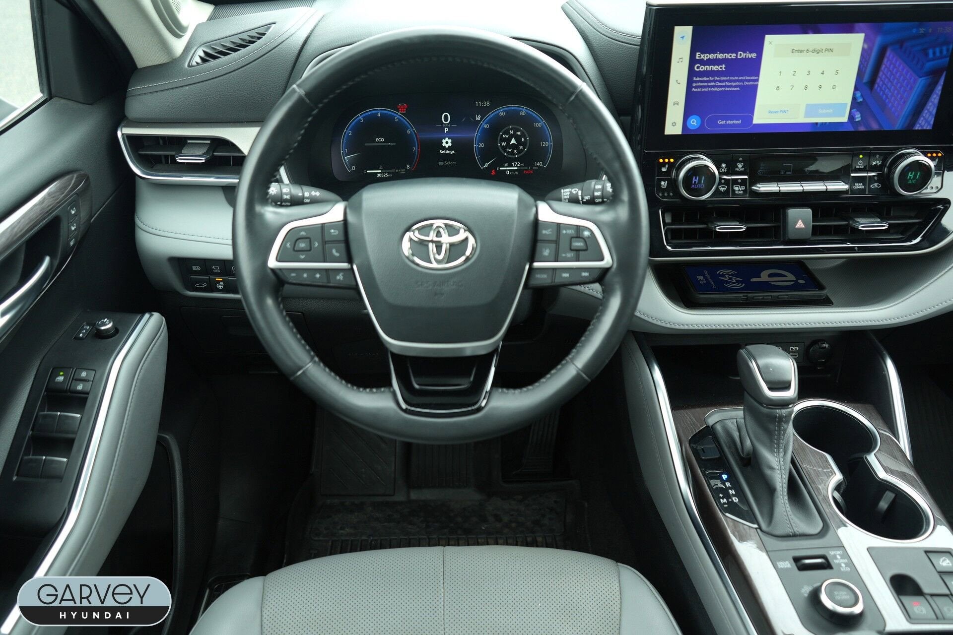 2023 Toyota Highlander Base