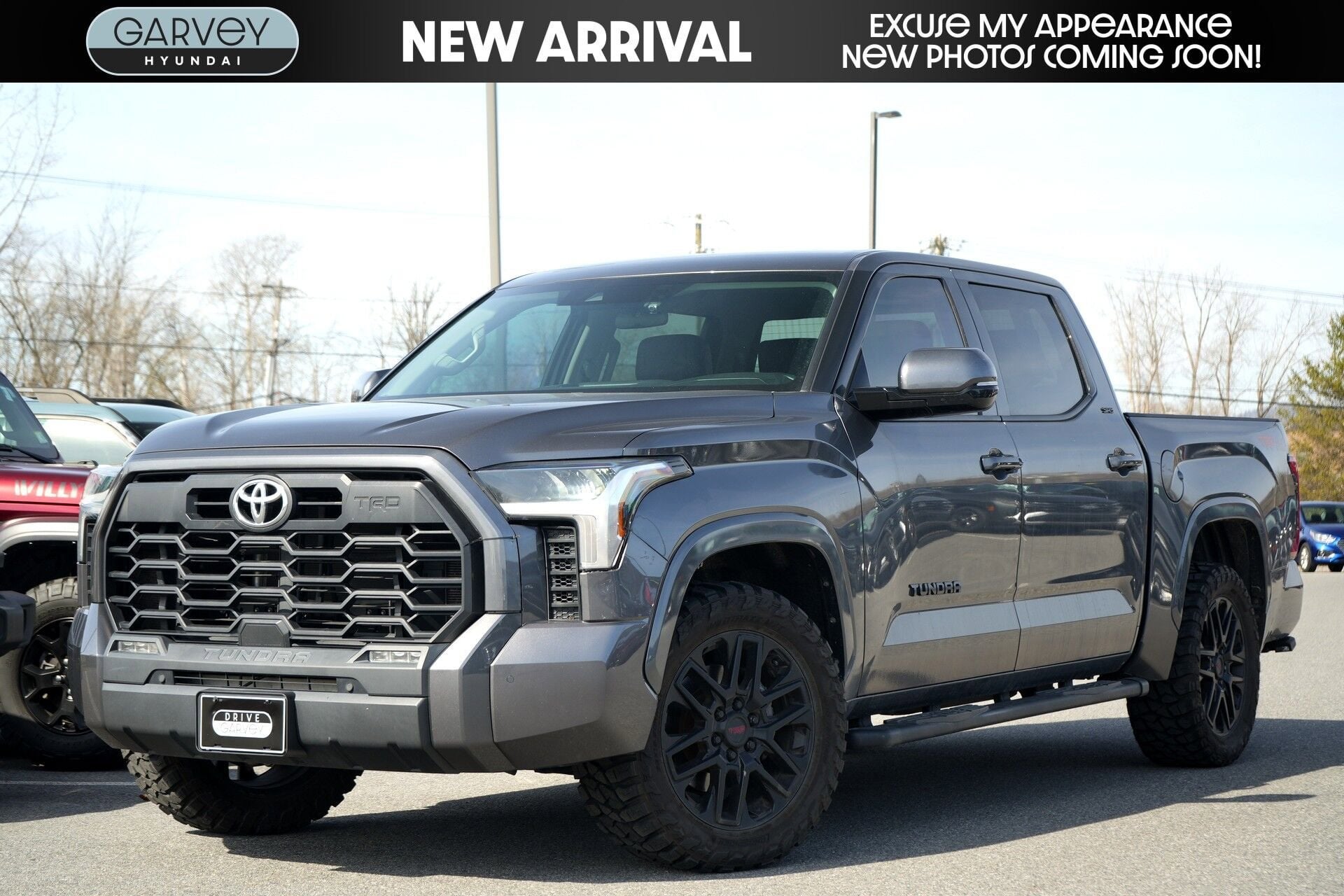 2023 Toyota Tundra 4WD SR5