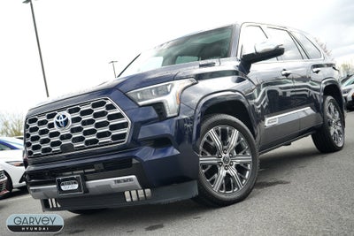 2024 Toyota Sequoia Base