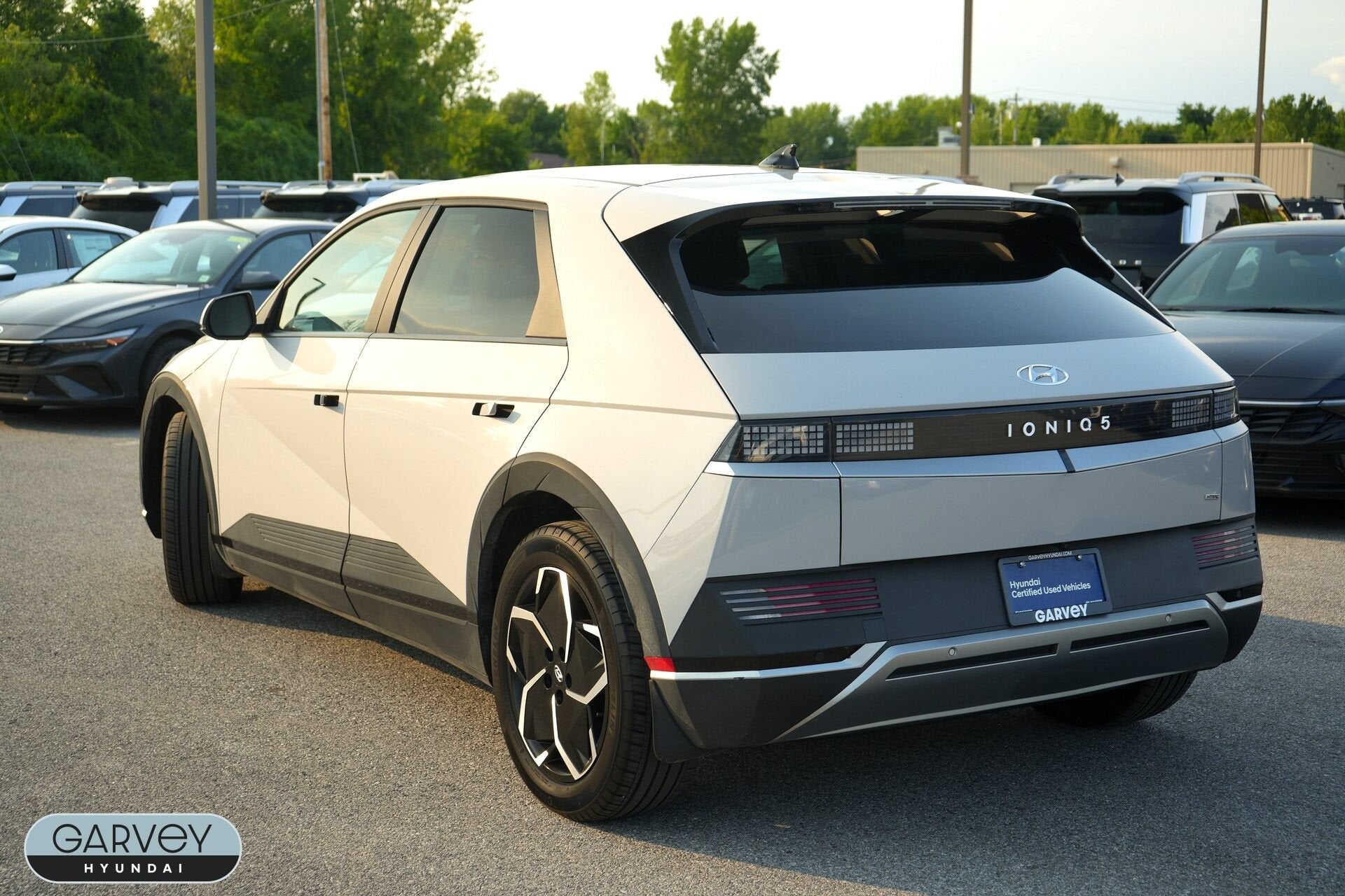 2023 Hyundai IONIQ 5 SE
