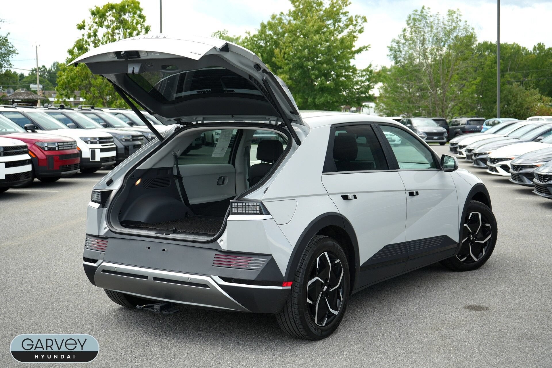 2024 Hyundai IONIQ 5 SEL