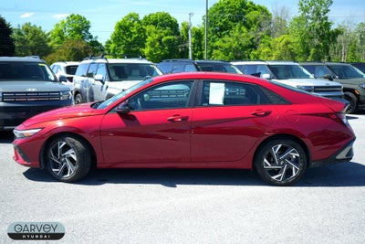 2025 Hyundai Elantra SEL Sport