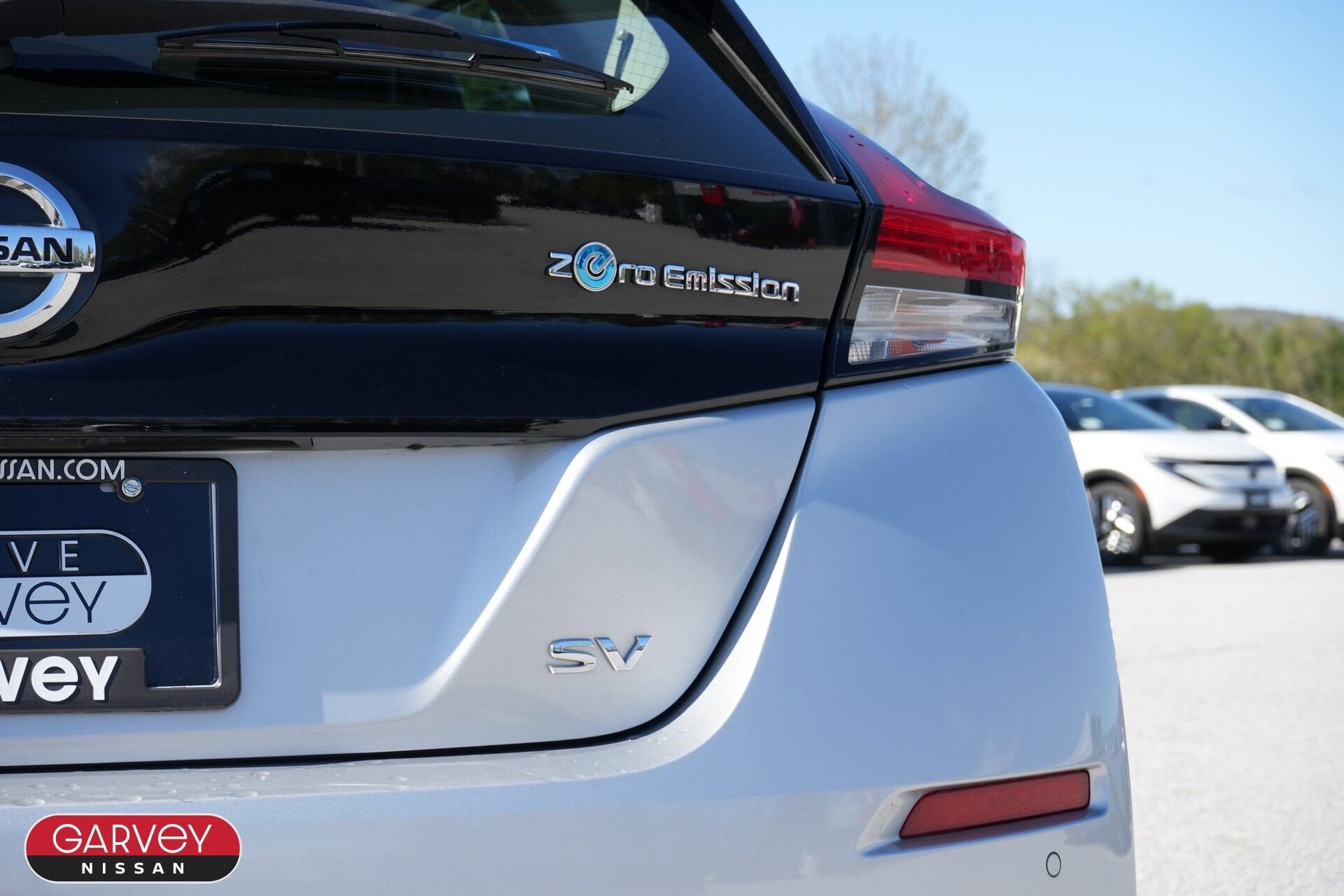 2022 Nissan LEAF SV