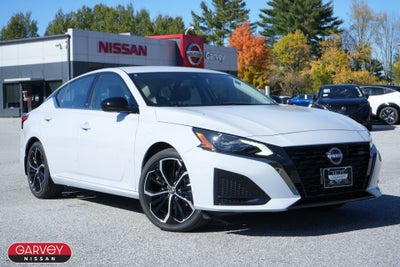 2025 Nissan Altima SR