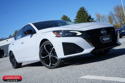 2025 Nissan Altima SR