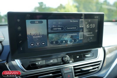 2025 Nissan Altima SR