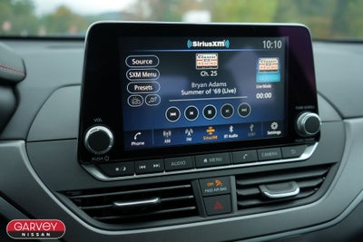 2025 Nissan Altima SR