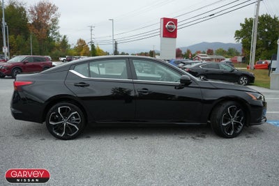 2025 Nissan Altima SR