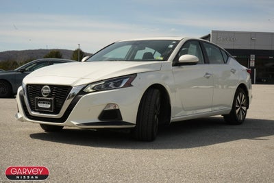 2022 Nissan Altima SV
