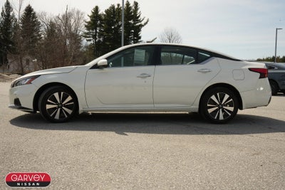 2022 Nissan Altima SV