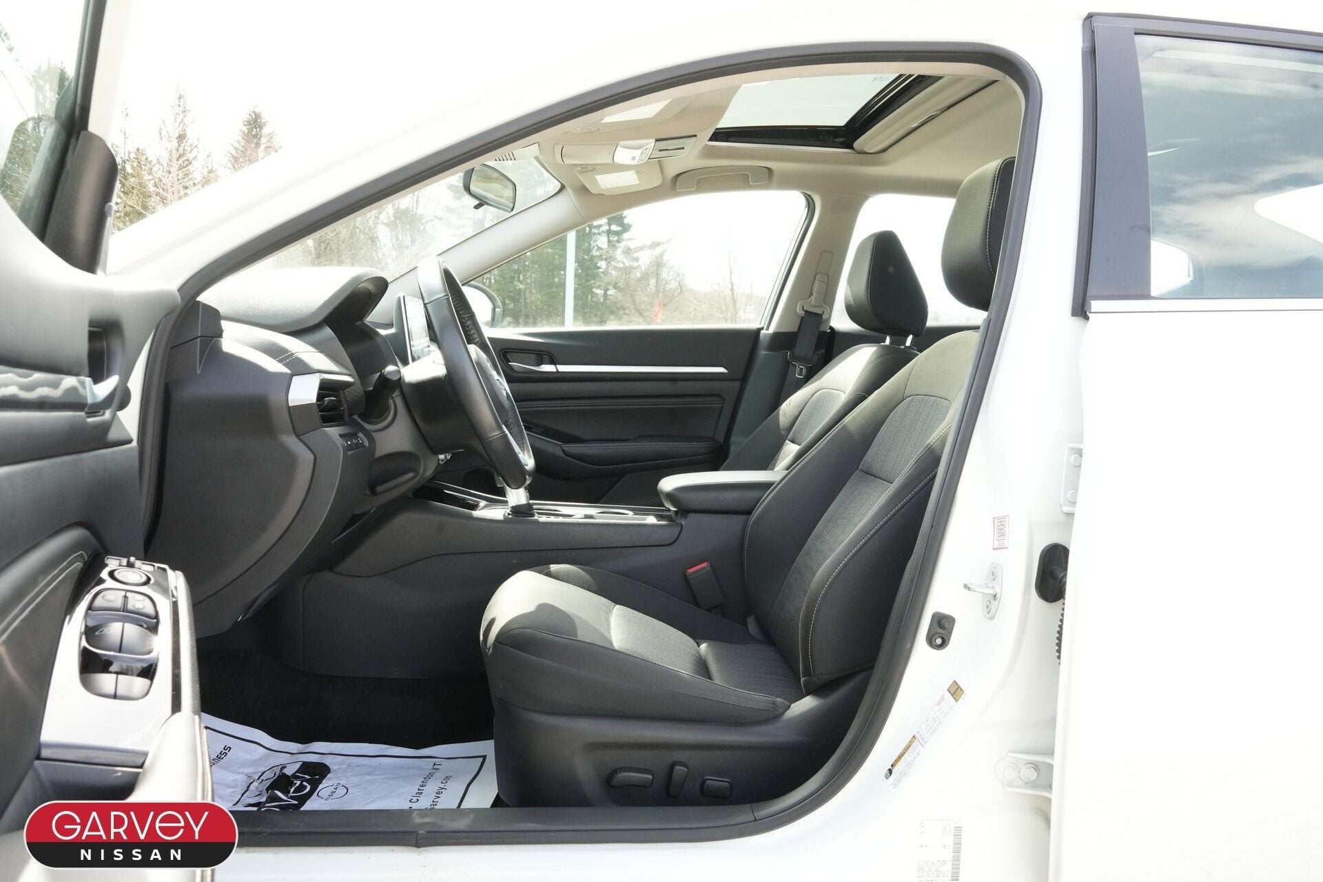 2022 Nissan Altima SV