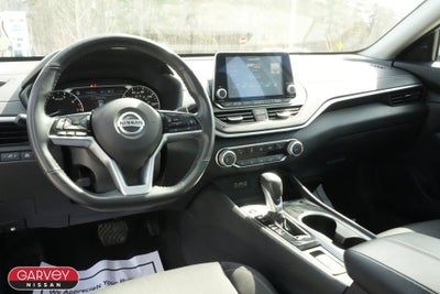 2022 Nissan Altima SV