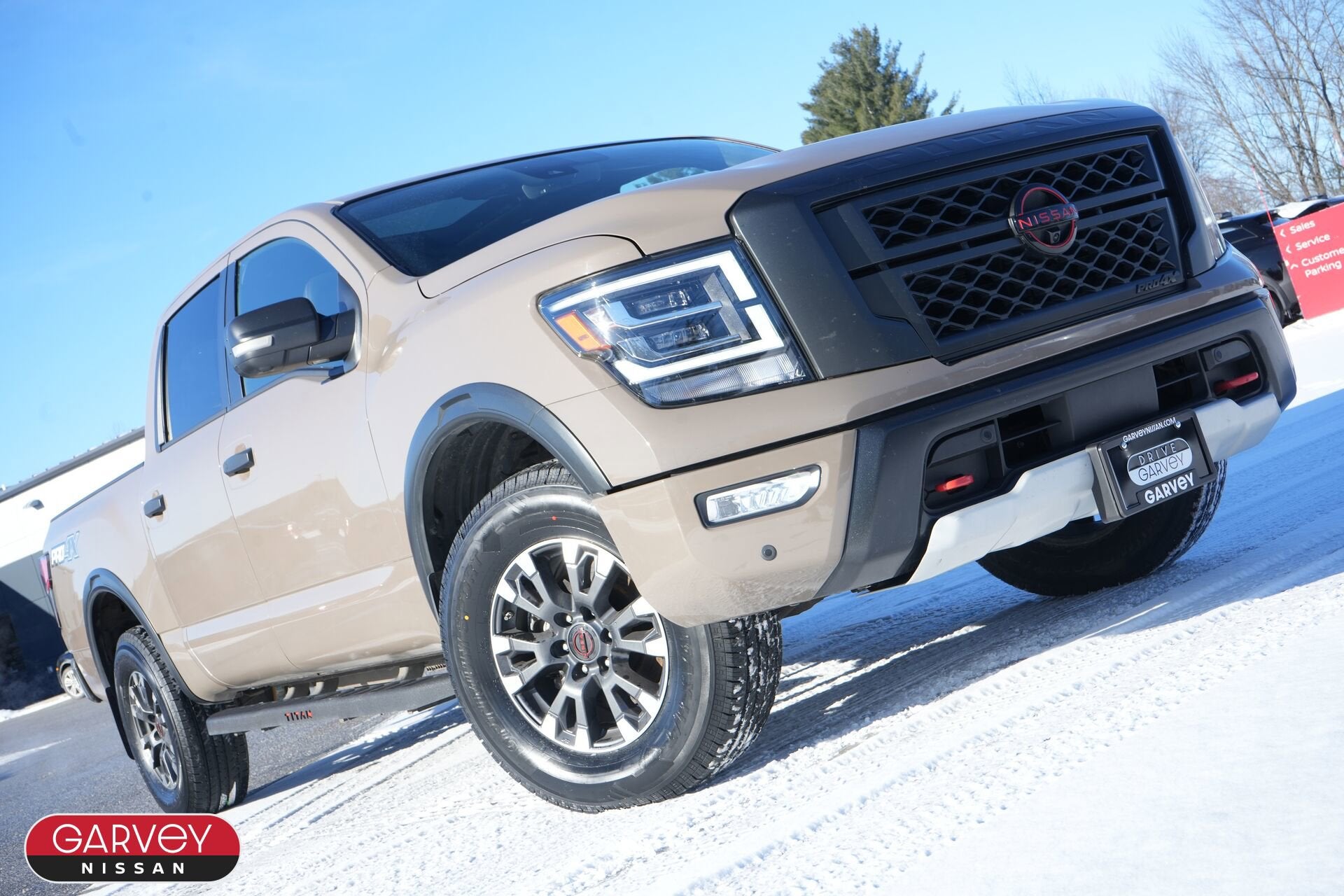2024 Nissan Titan PRO-4X