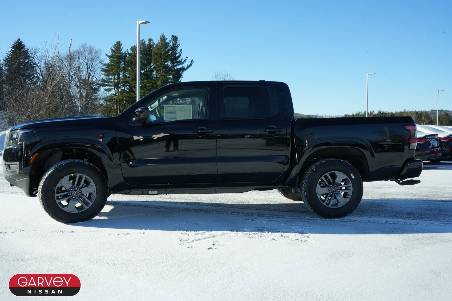 2026 Nissan Frontier Crew Cab SV