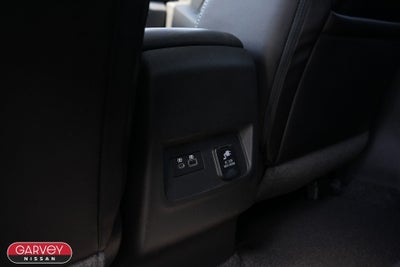 2024 Nissan Frontier SL