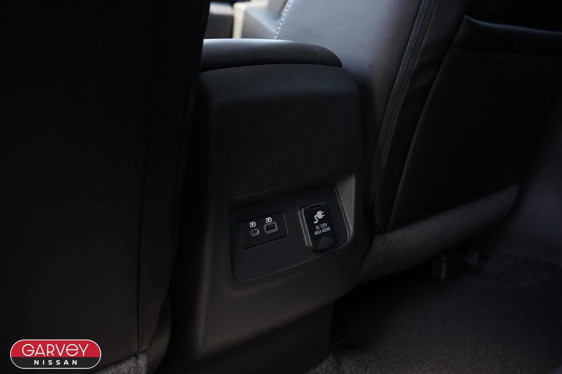 2024 Nissan Frontier SL