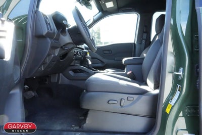 2026 Nissan Frontier Crew Cab SV