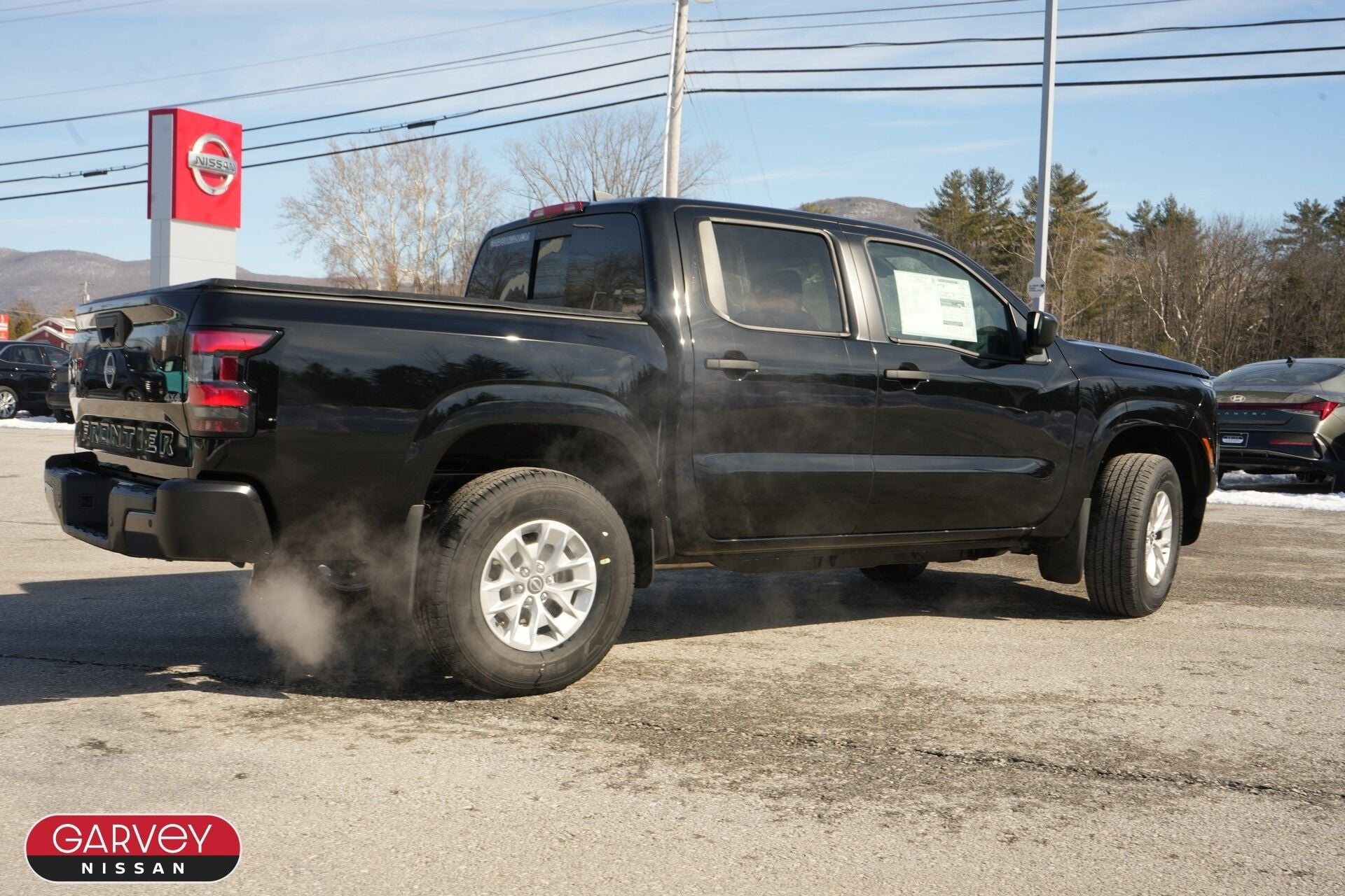 2026 Nissan Frontier Crew Cab SV