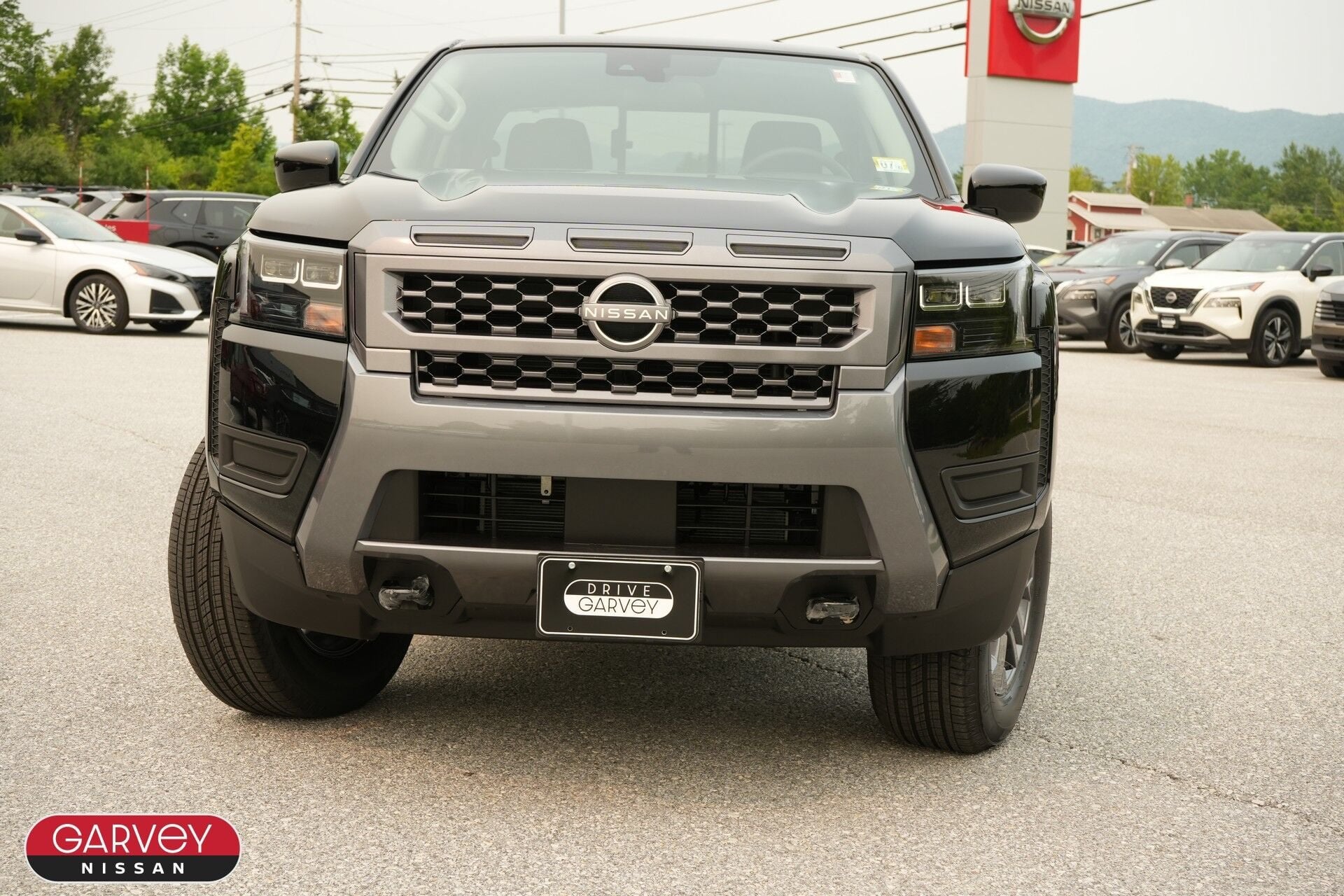 2026 Nissan Frontier Crew Cab SV