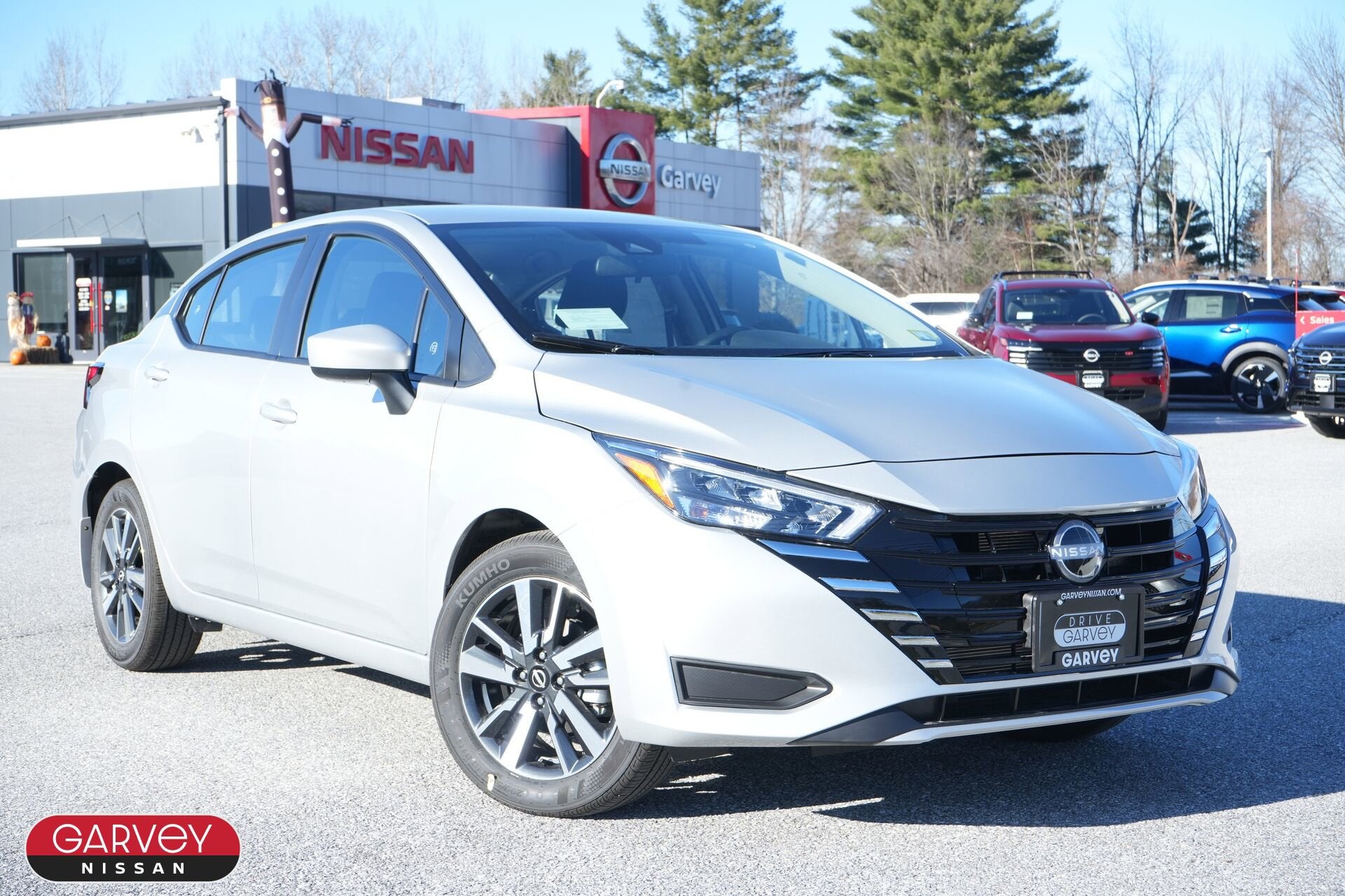 2025 Nissan Versa SV