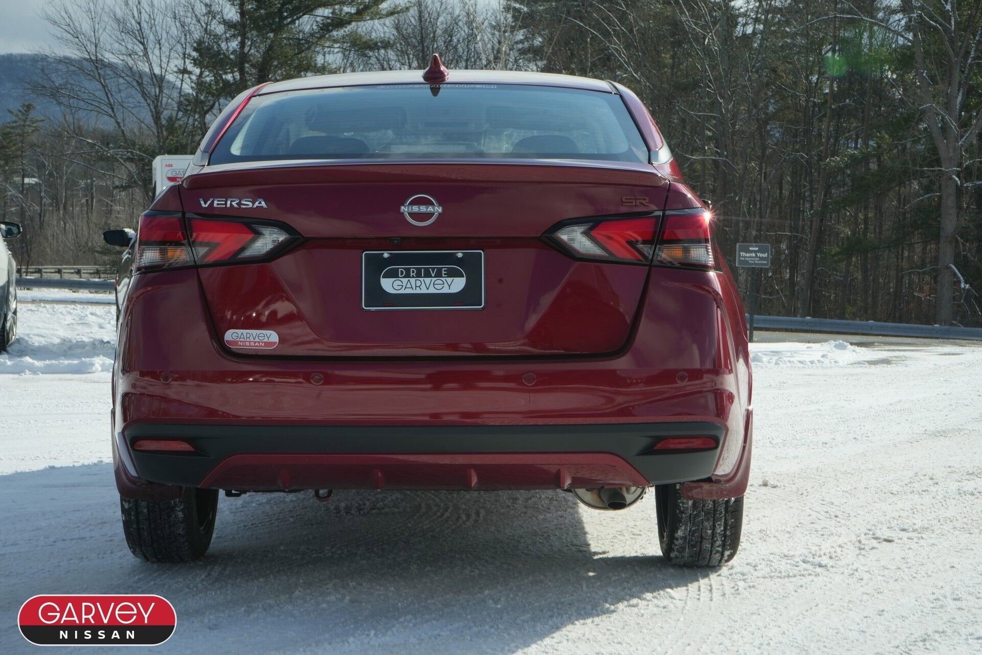 2025 Nissan Versa SR